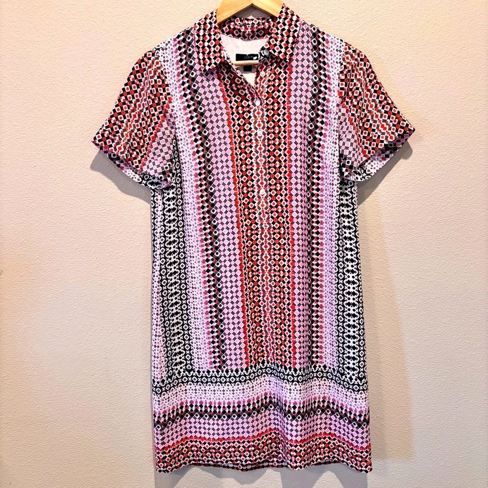 J Crew Silk Geometric Print Shift Dress, size 4,
Retro Modern Artsy Office